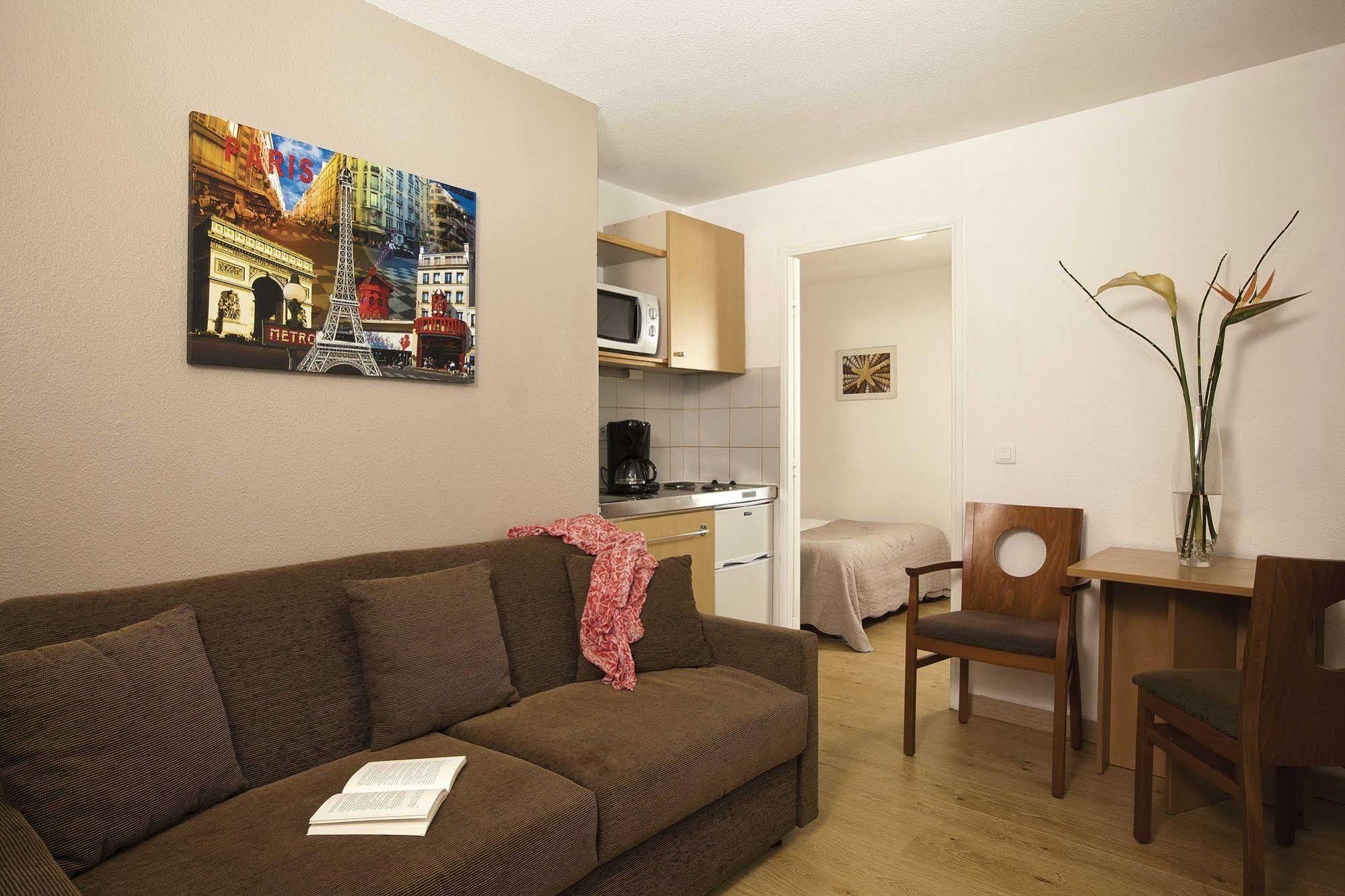 Sejours & Affaires Pantin Charles De Gaulle Aparthotel Exterior foto